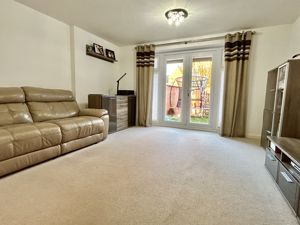 Lounge- click for photo gallery